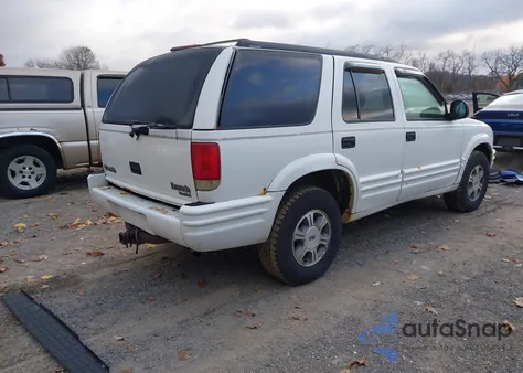 1997 Oldsmobile Bravada из США, поврежденный, VIN 1GHDT13WXV2720183